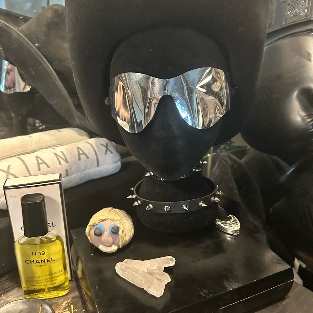 unreleased Yeezy YZY shades with original Black Pouch